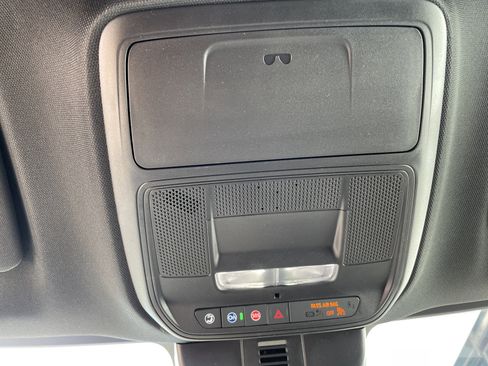 New 2026 Chevrolet Traverse Z71 w/ Enhanced Driving Package image 29