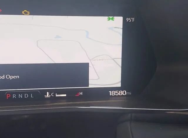 Used 2024 GMC Canyon Elevation w/ Convenience Package AWD/4WD image 8