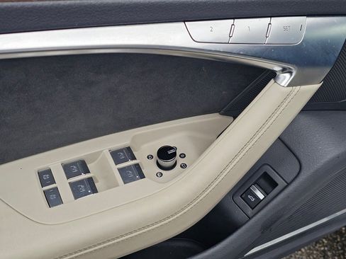 Used 2020 Audi A6 3.0T allroad Prestige w/ Prestige Package image 32