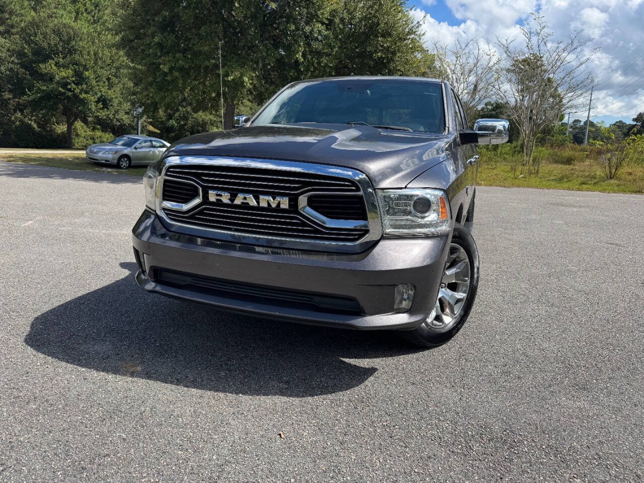 Used 2017 RAM 1500 Limited RWD image 28
