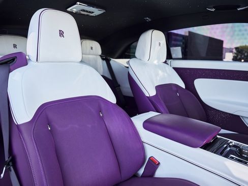 Used 2024 Rolls-Royce Spectre w/ Spectre Launch Package image 36