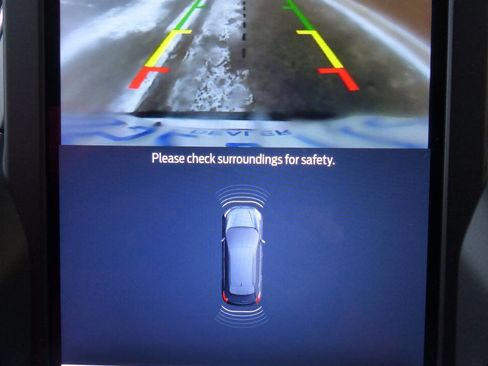 Used 2023 Ford Edge Titanium w/ Equipment Group 301A image 34