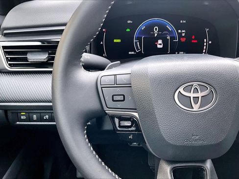 Used 2026 Toyota Camry SE w/ Convenience Package FWD image 24