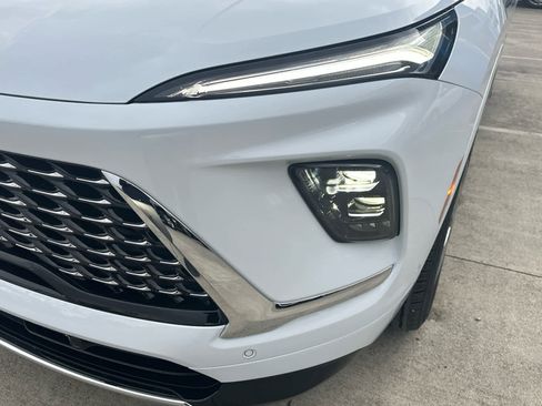 New 2026 Buick Enclave Avenir w/ Super Cruise Package image 3