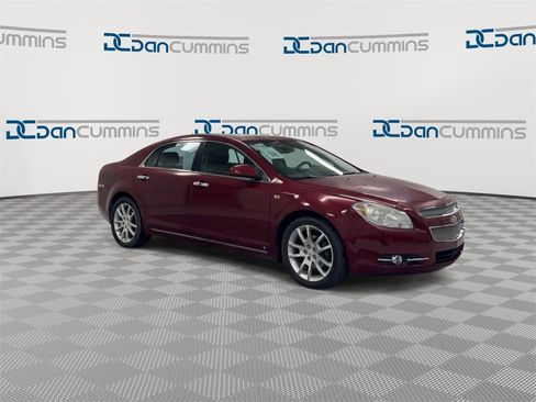 Used 2008 Chevrolet Malibu LTZ image 2