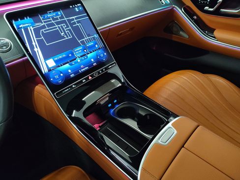 Used 2023 Mercedes-Benz S 580 4MATIC Sedan image 24