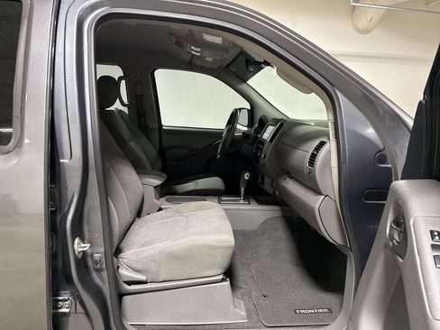 Used 2019 Nissan Frontier SV RWD image 21