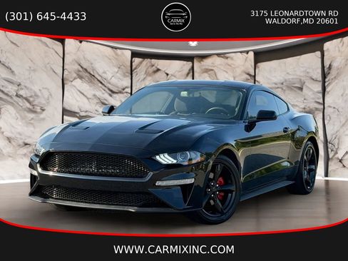 Used 2020 Ford Mustang Coupe RWD image 1