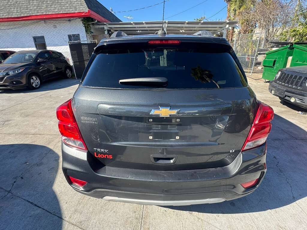 Used 2017 Chevrolet Trax LT FWD image 5