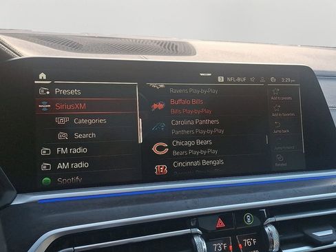 Used 2022 BMW X5 M50i w/ Premium Package image 18