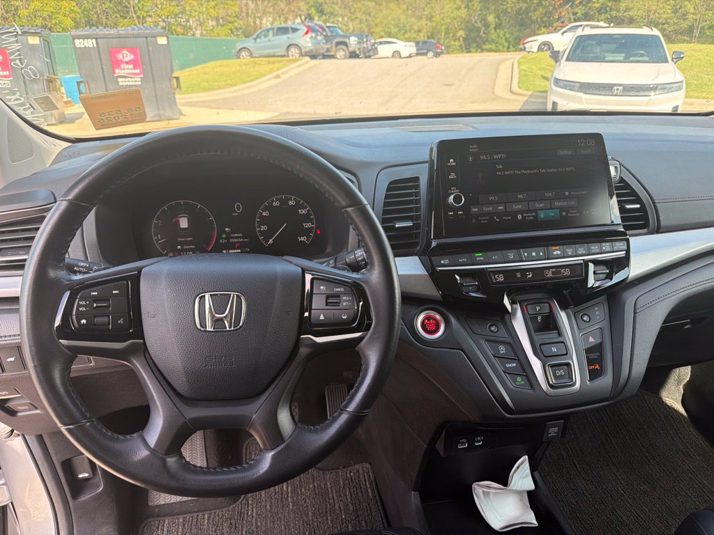 Used 2025 Honda Odyssey EX-L image 18