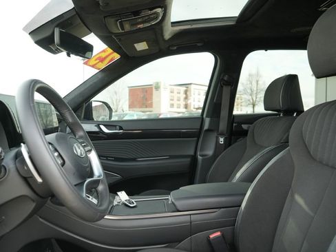 Used 2025 Hyundai Palisade Calligraphy image 32