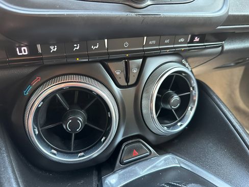 Used 2018 Chevrolet Camaro LT w/ RS Package image 32