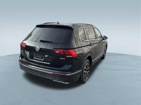 Used 2021 Volkswagen Tiguan SE AWD/4WD image 8