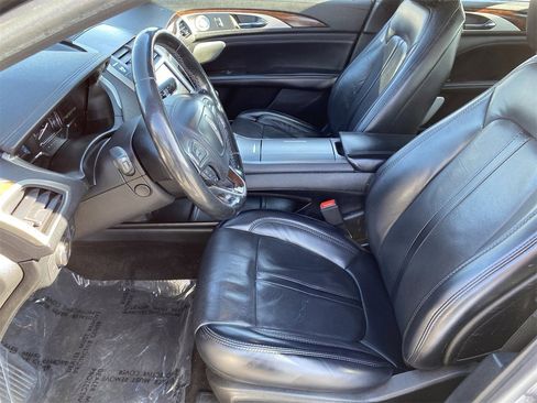 Used 2019 Lincoln MKZ Reserve w/ Luxury Package image 19