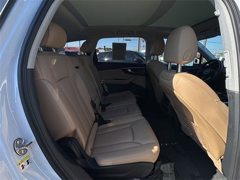 Used 2021 Audi Q7 3.0T Prestige w/ Prestige Package image 25