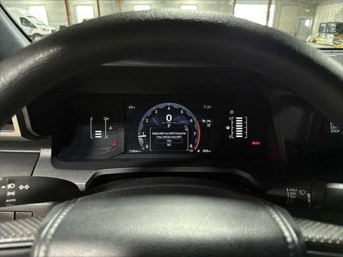 Certified 2025 Toyota Tacoma SR image 28