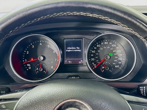 Used 2021 Volkswagen Tiguan SE R-Line image 25