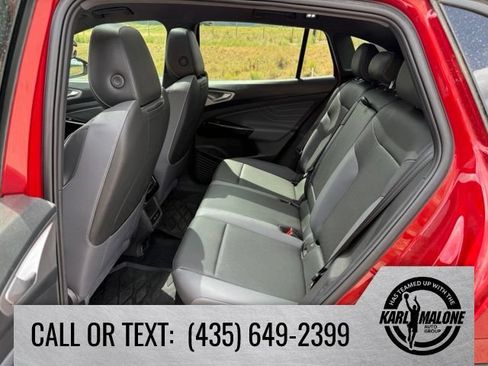 Used 2023 Volkswagen ID.4 S RWD image 26