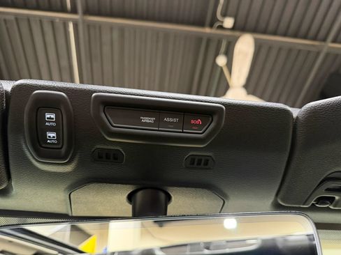 Used 2020 Jeep Wrangler Unlimited Sahara w/ Uconnect 4C Nav & Sound Group AWD/4WD image 46