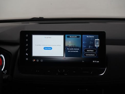 Used 2025 Nissan Rogue SL image 15