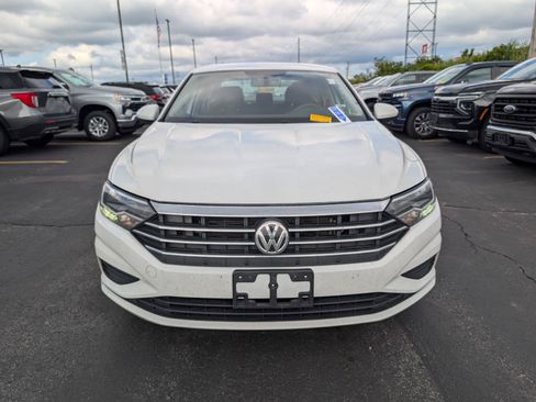 Used 2021 Volkswagen Jetta S w/ Driver Assistance Package FWD image 2