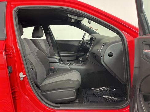 Used 2022 Dodge Charger SXT image 30