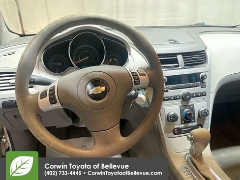 Used 2010 Chevrolet Malibu LS image 19