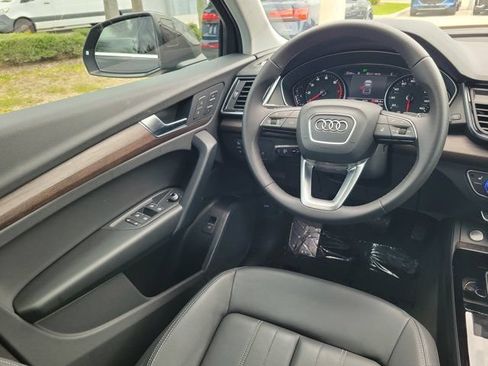 Certified 2023 Audi Q5 2.0T Premium w/ Convenience Package AWD/4WD image 13