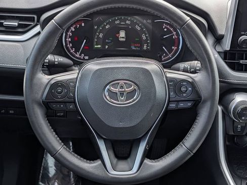 Used 2024 Toyota RAV4 XLE Premium image 13