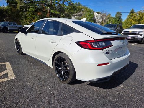Used 2023 Honda Civic Sport image 32