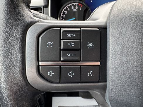 Used 2022 Ford F150 XLT w/ Equipment Group 302A High image 12