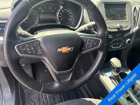 Used 2022 Chevrolet Equinox LT AWD/4WD image 12