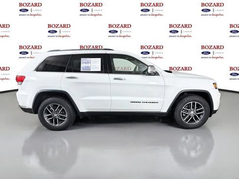 Used 2017 Jeep Grand Cherokee Limited w/ Luxury Group II RWD image 9