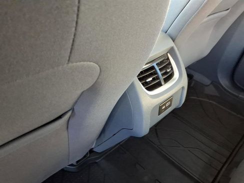 Used 2020 Chevrolet Blazer LT image 9