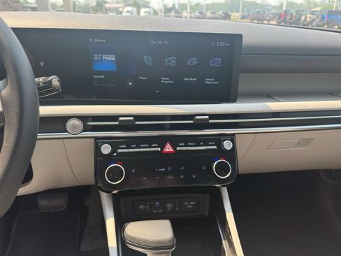 Used 2025 Hyundai Tucson SEL FWD image 18