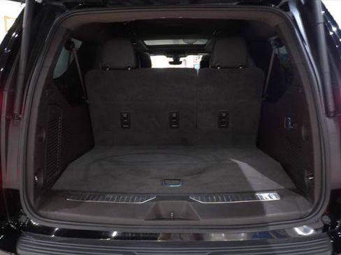 Used 2021 GMC Yukon XL Denali w/ Denali Ultimate Package image 29