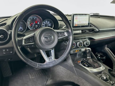 Used 2016 MAZDA MX-5 Miata Grand Touring RWD image 18