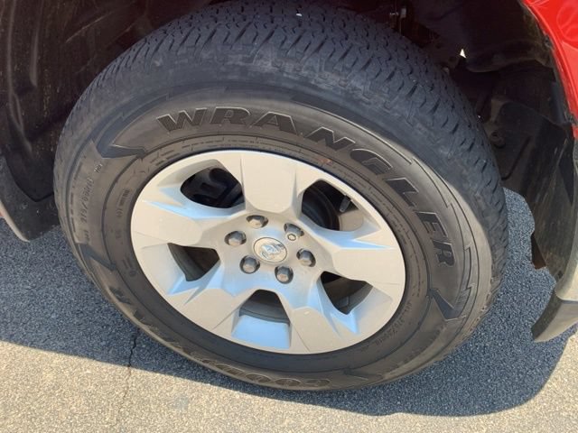 Used 2023 RAM 1500 Big Horn AWD/4WD image 16