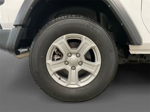 Used 2021 Jeep Wrangler Sport S image 15