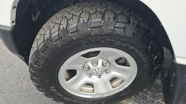 Used 2024 RAM 1500 Tradesman AWD/4WD image 32