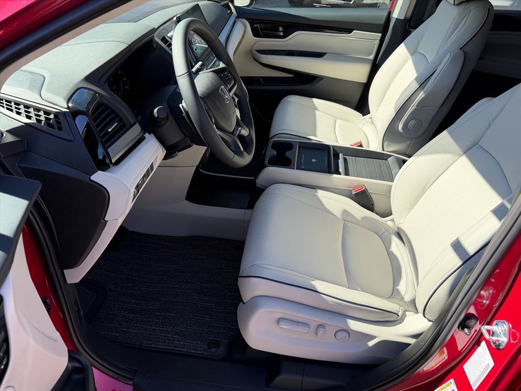 New 2027 Honda Odyssey Touring image 7