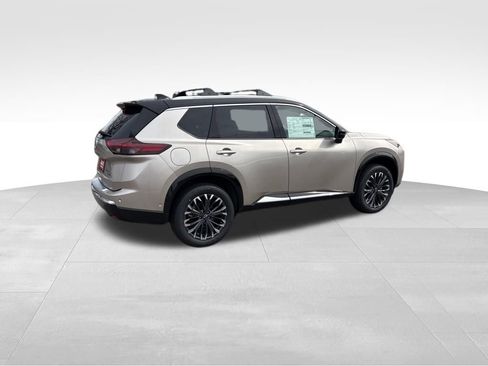 New 2026 Nissan Rogue Platinum w/ Platinum Premium Package image 4