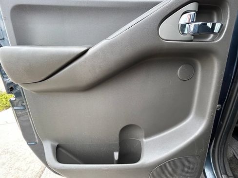 Used 2018 Nissan Frontier PRO-4X AWD/4WD image 24
