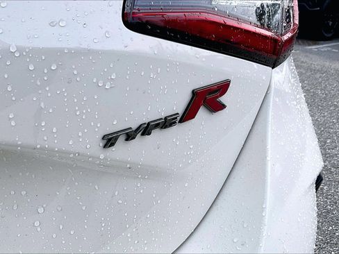 Used 2024 Honda Civic Type R image 7
