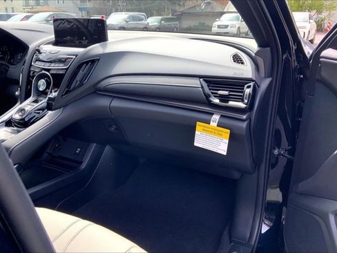 New 2026 Acura RDX SH-AWD image 15