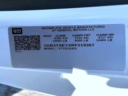 Certified 2024 Chevrolet Silverado 3500 W/T w/ WT Convenience Package AWD/4WD image 22