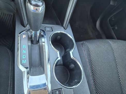 Used 2016 Chevrolet Equinox LS FWD image 18