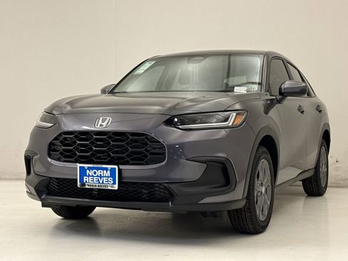 New 2026 Honda HR-V LX image 2