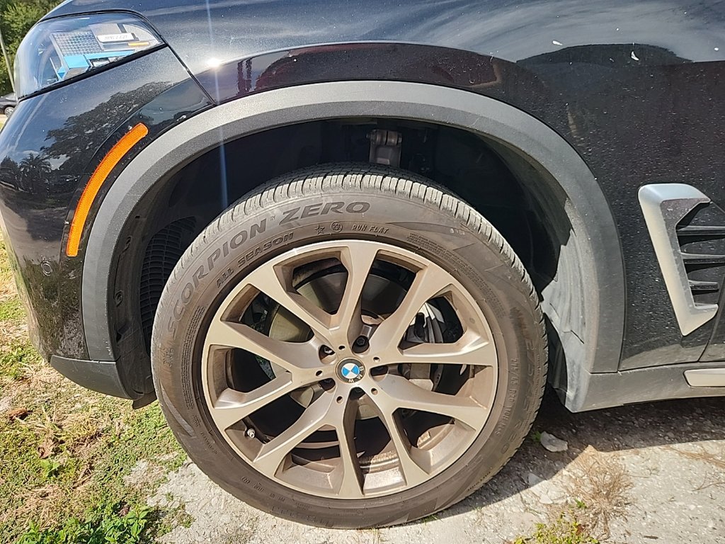 Used 2024 BMW X5 sDrive40i w/ Premium Package RWD image 7